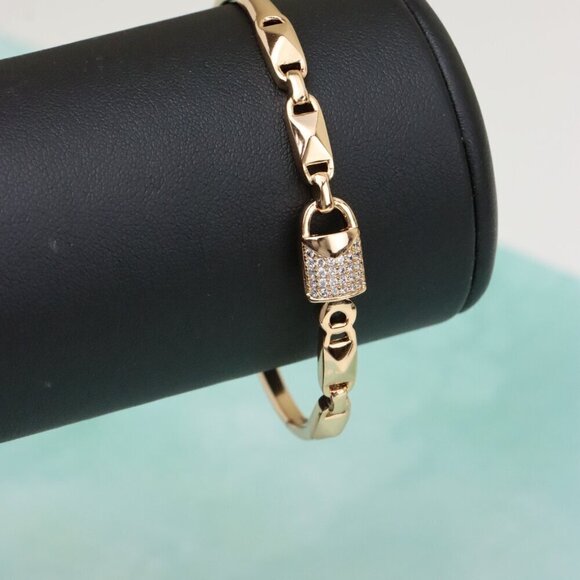 Elegant Rose Gold Bangle with Textured Links and Diamond Accents, XPBL0457 - Picture 7 of 12